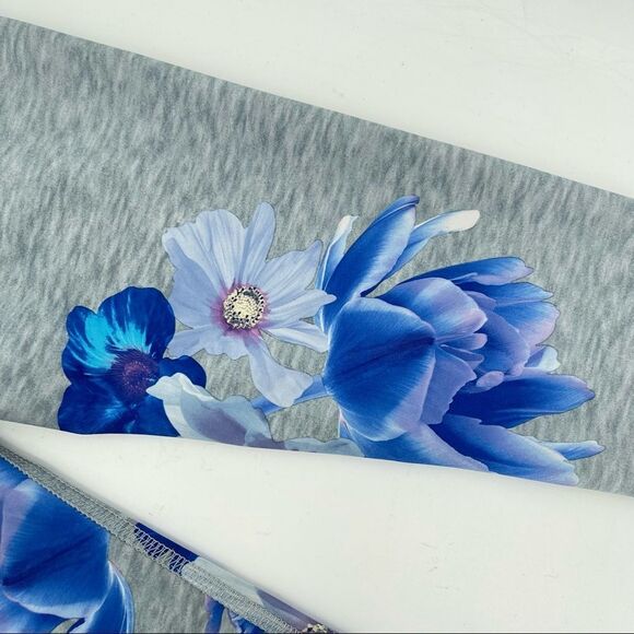 Old Navy Active Go Dry Girls Gray Blue Floral Print Stretchy Leggings Size 6/7 - Picture 7 of 12